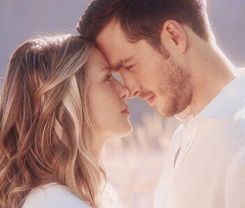 Kara & Mon-El (Supergirl) Kara & Mon-El (Supergirl)