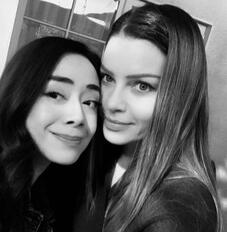 ♡ Chloé (me) & Ella (sis) - LUCIFER ♡ Chloé (me) & Ella (sis) - LUCIFER